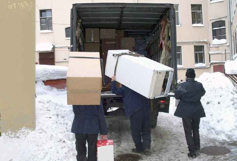Перевозка перевозки мебели из Владивостока в Шкотово