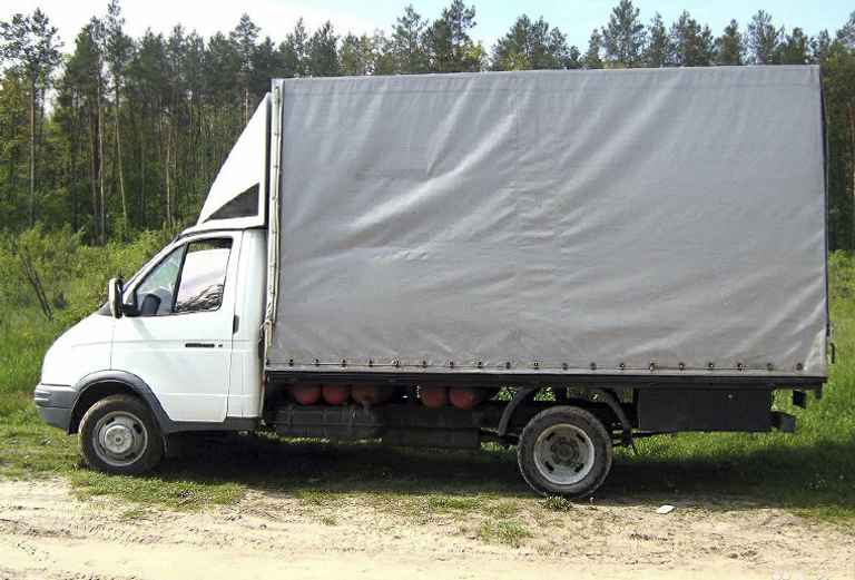 Заказ автомобиля для доставки мебели : шатер из Казани в Камышлу